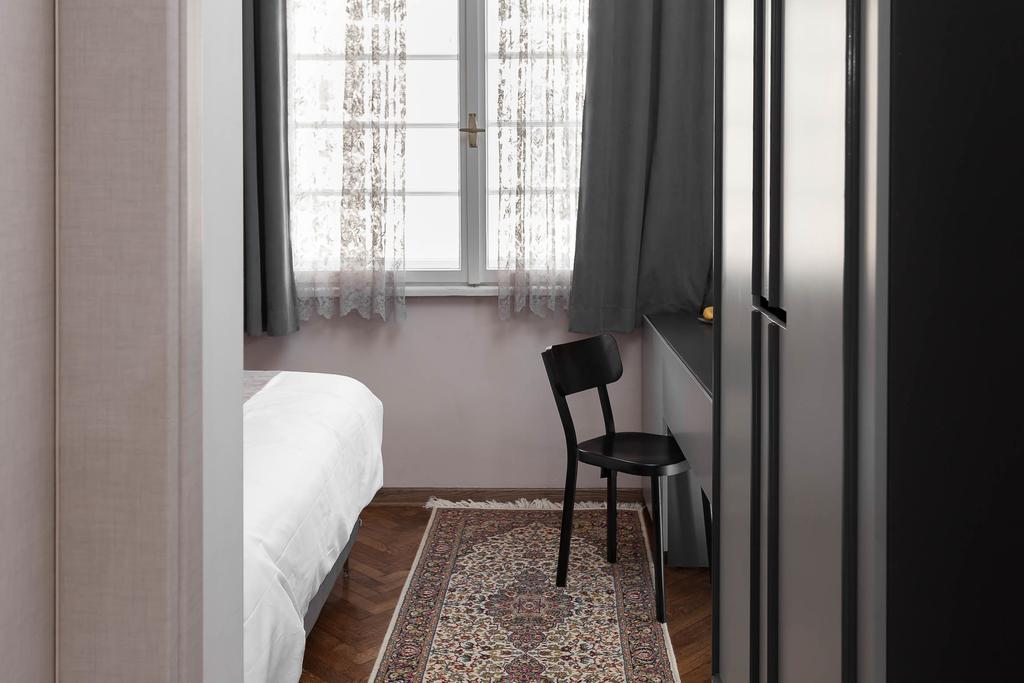 Hotel London B&B Skopje Bilik gambar