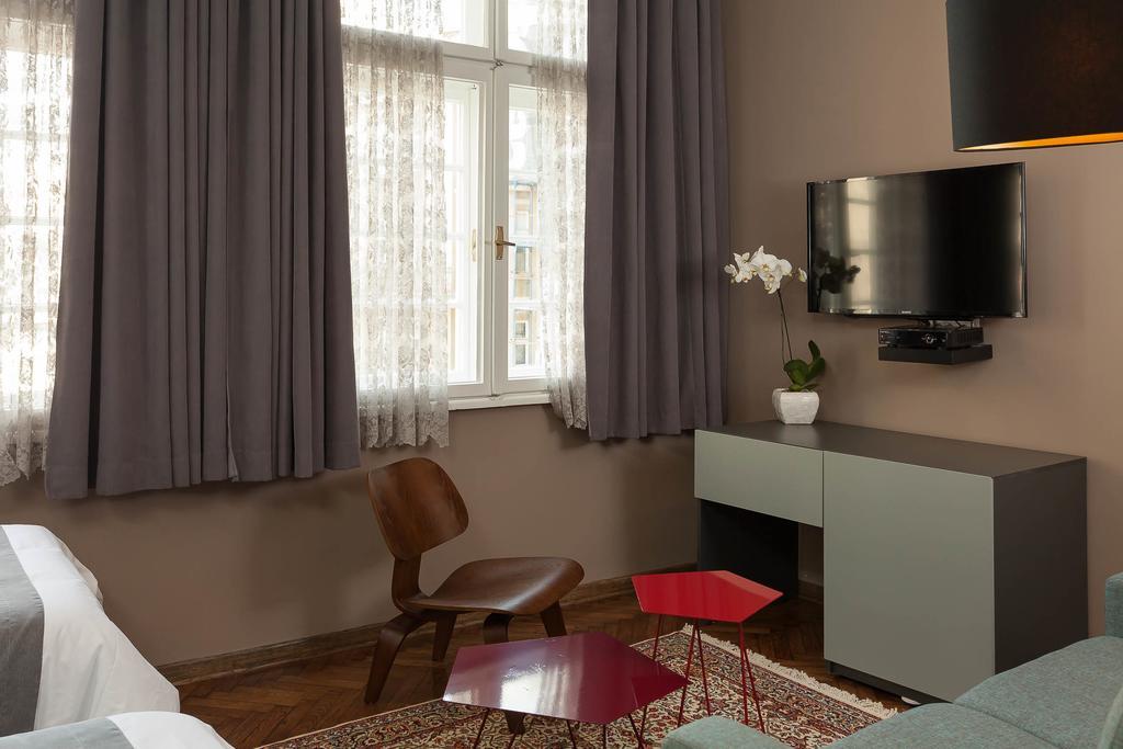 Hotel London B&B Skopje Bilik gambar