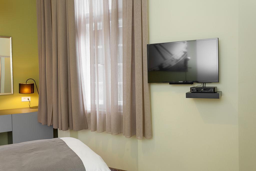 Hotel London B&B Skopje Luaran gambar